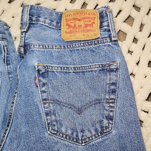 Levi's 505 Men's Straight Leg Denim Jeans - Picture 3 of 10